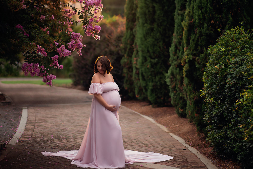 8 Things To Know Before Booking A Maternity Session — Sneakers & Lipstick